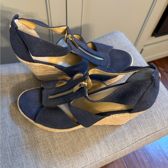 Michael Kors Damita Espadrille Platform Wedge Sandals- Navy 8.5 - Picture 2 of 8